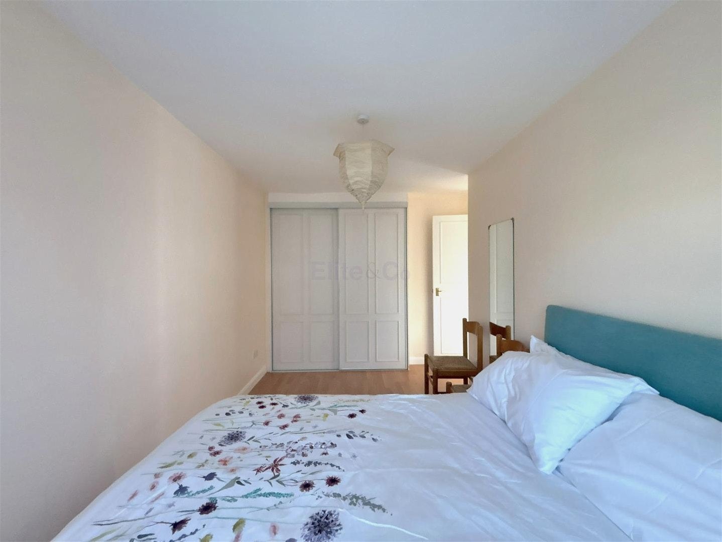 House Marlow Way in Greater London
