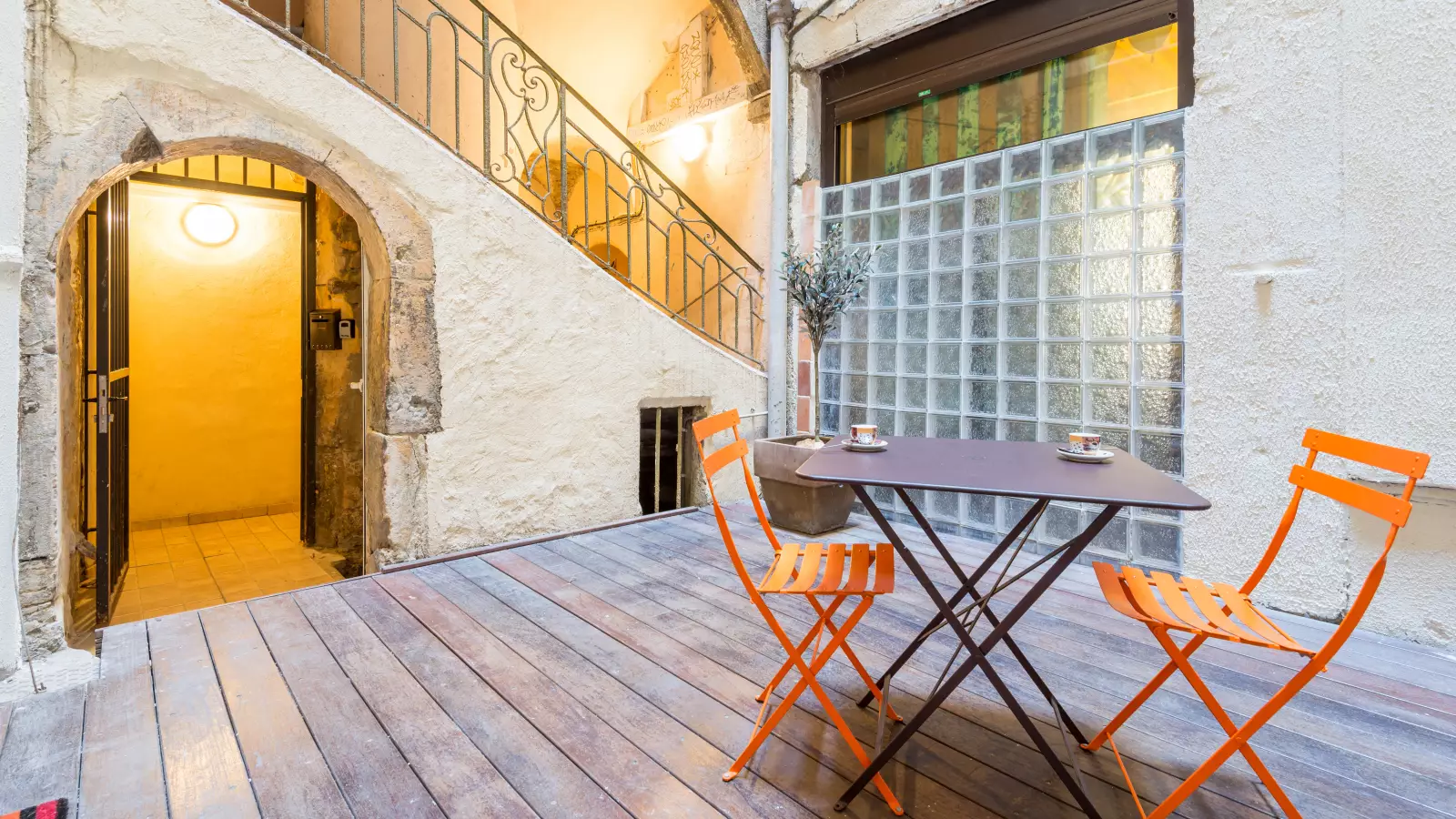 Flat Rue Terme in Lyon