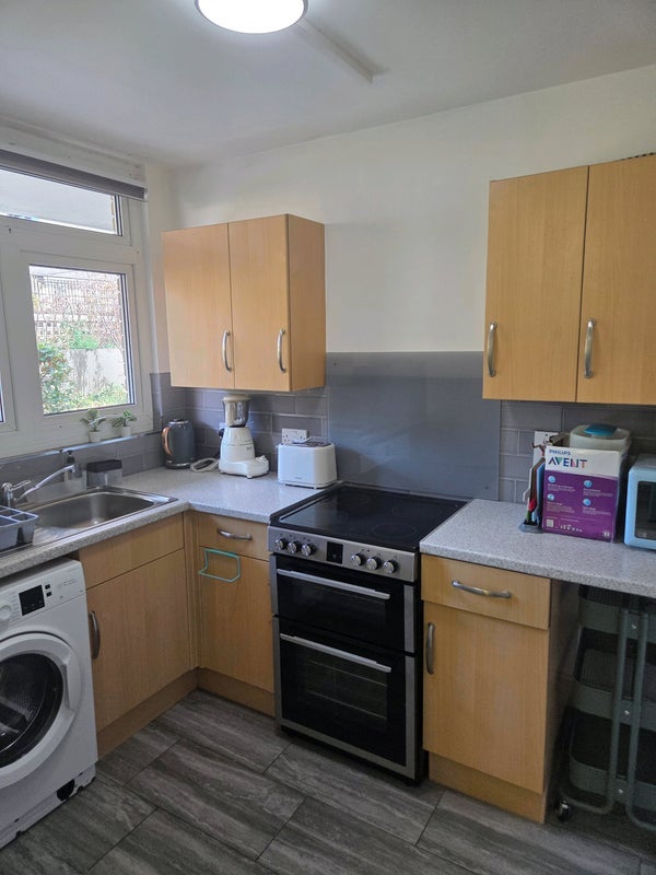 Flat St Leonard's Road in Greater London