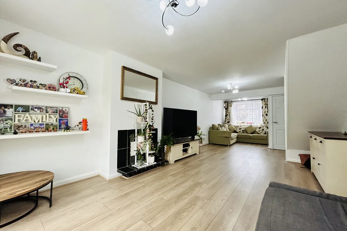 House Bakewell Close in Derby