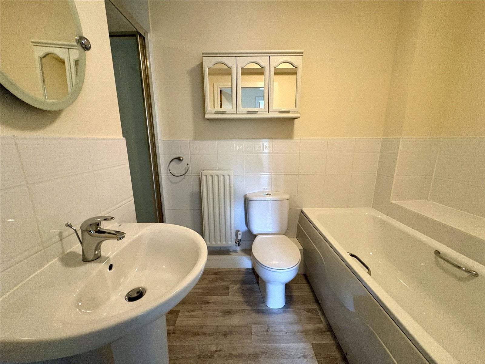 Flat Baldwins Close in Royton