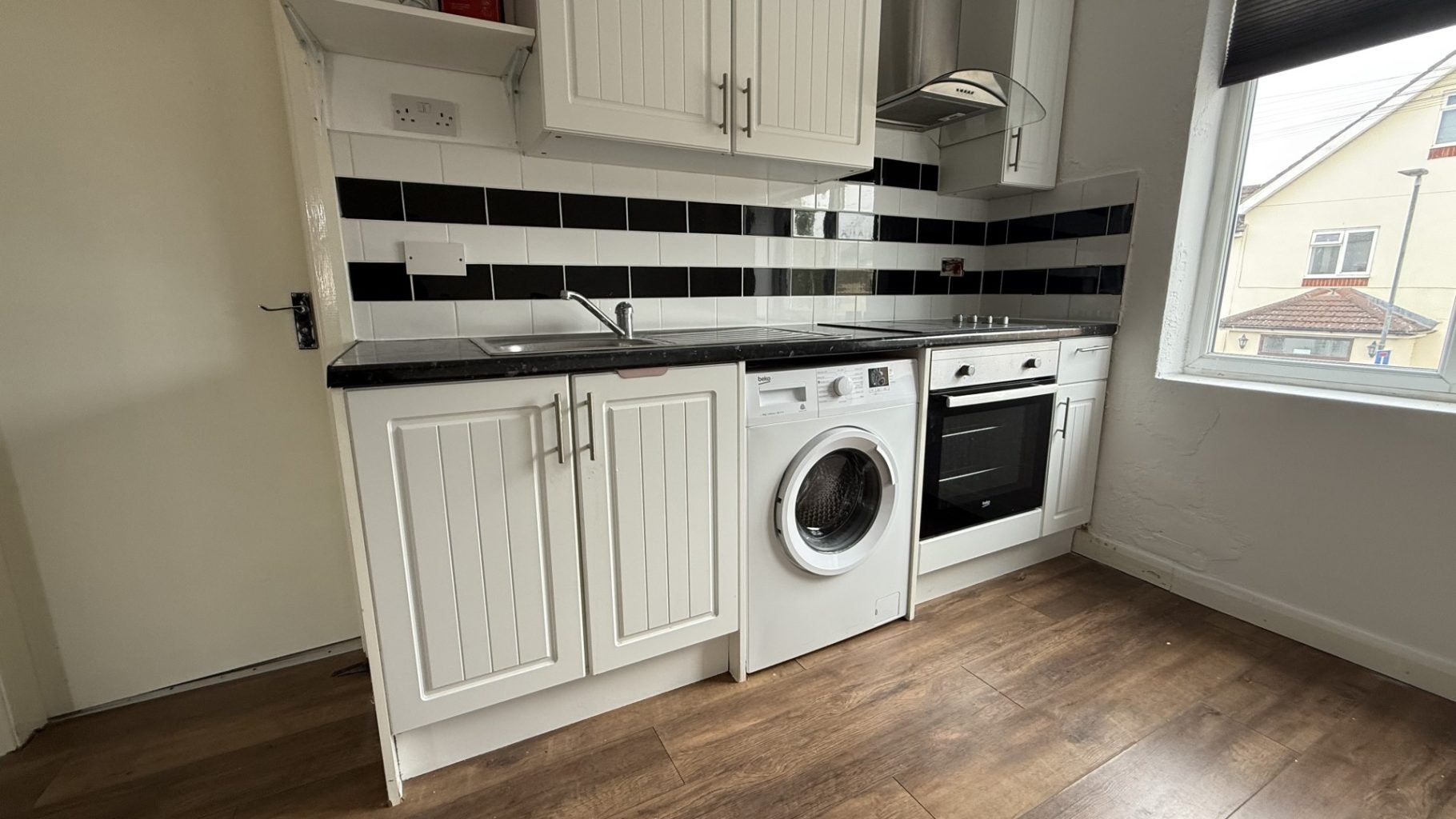 Flat King Edward Road in Waltham Cross