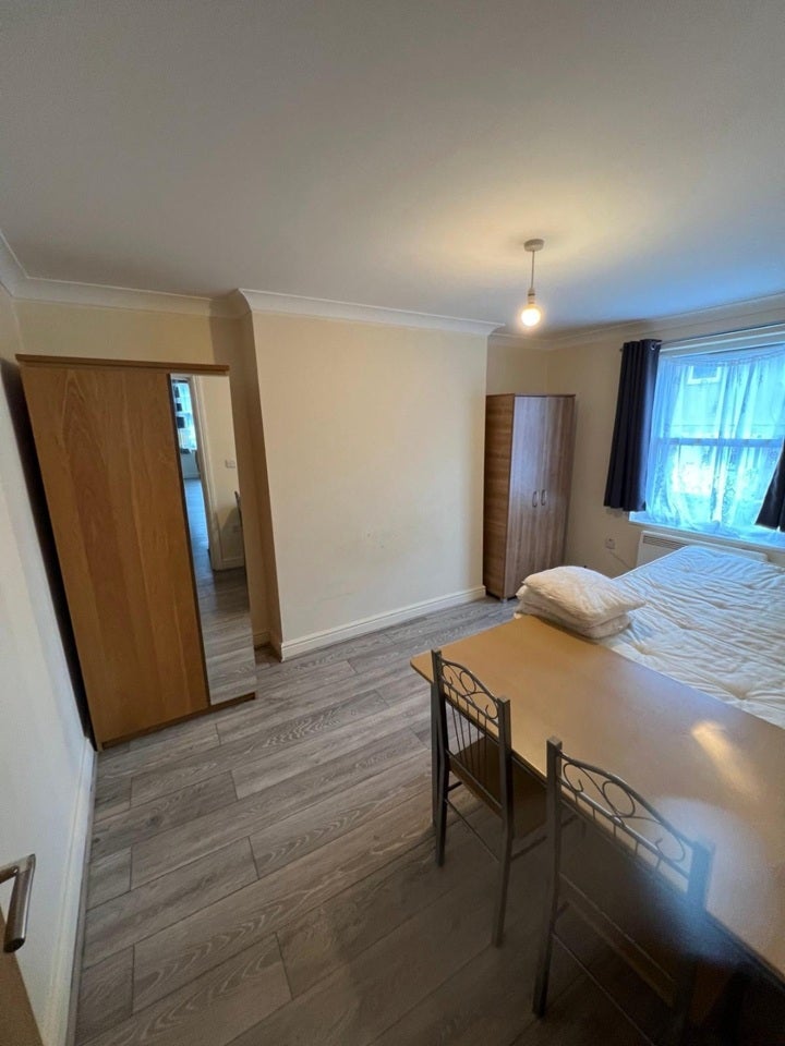 Flat Melville Road in Maidstone