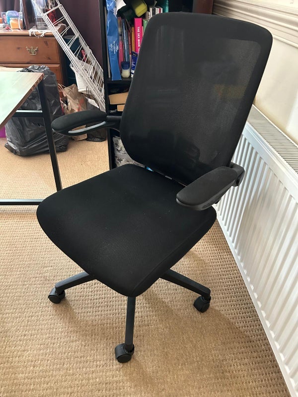 Room Marlow Way in Greater London