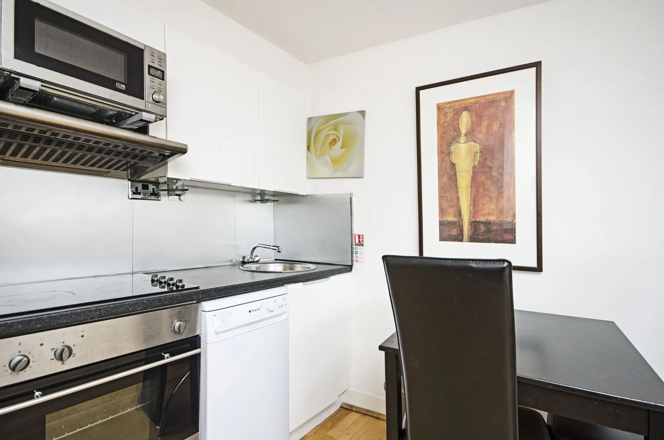 Flat Finchley Road in City of Westminster