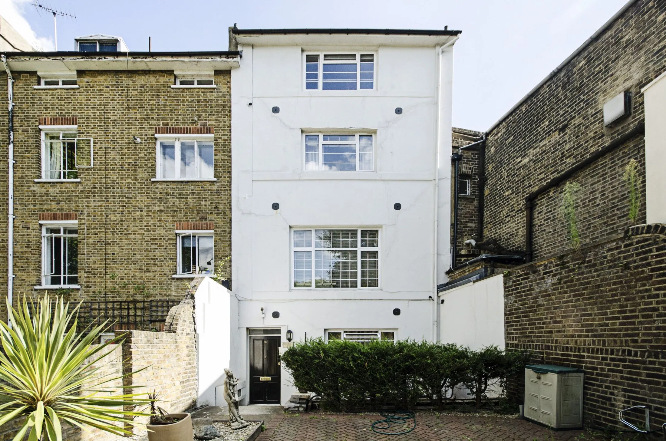 Flat Finchley Road in City of Westminster