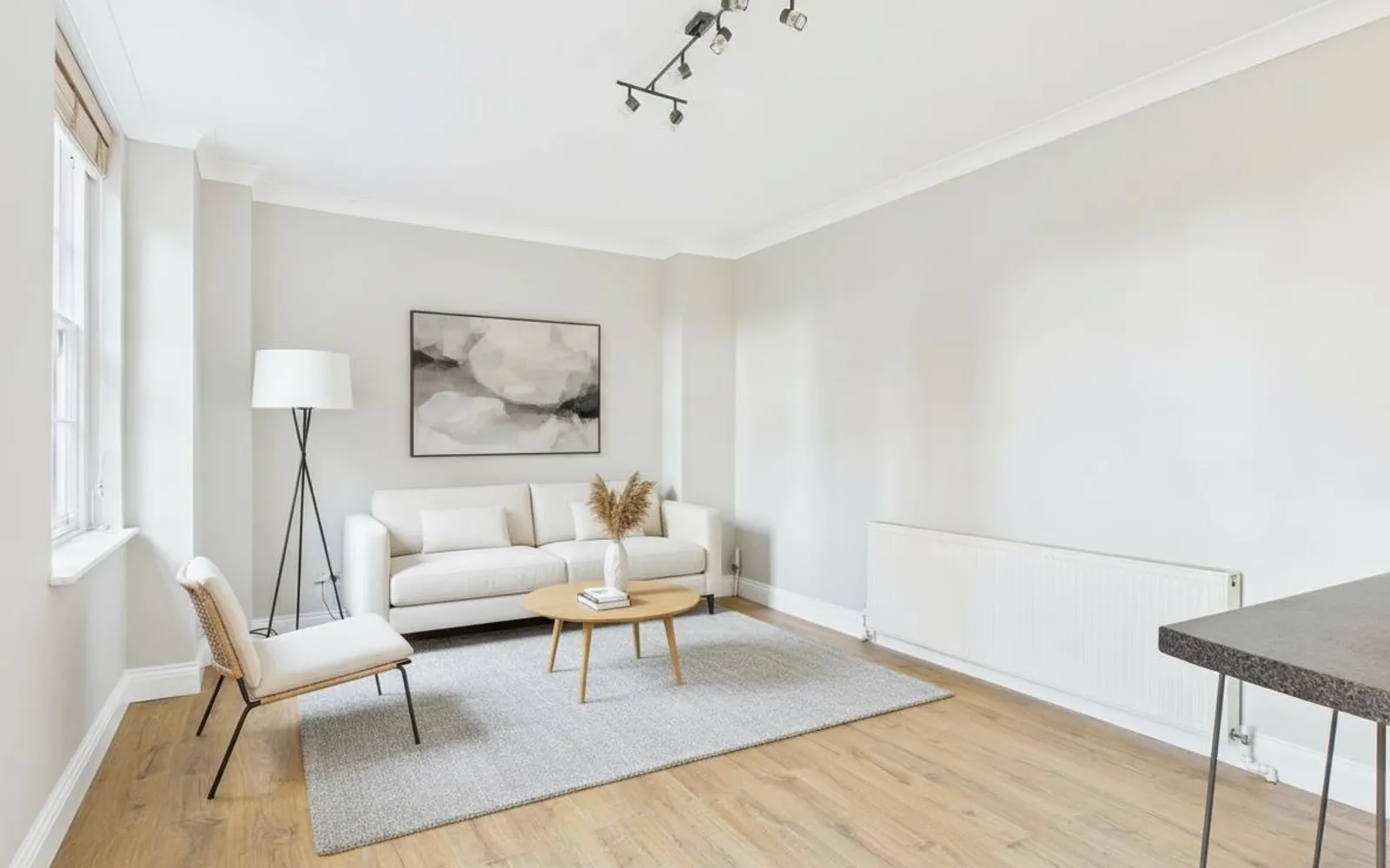 Flat Gilbert Close in Greater London