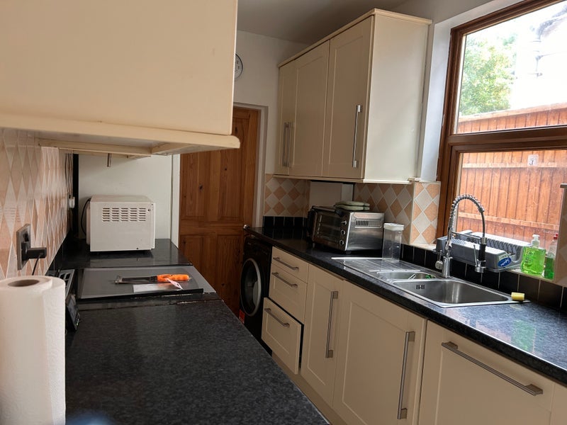 Room Reginald Road in Sandwell