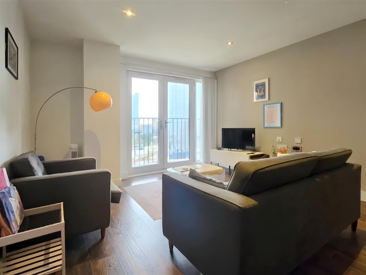 Flat Ordsall Lane in Salford