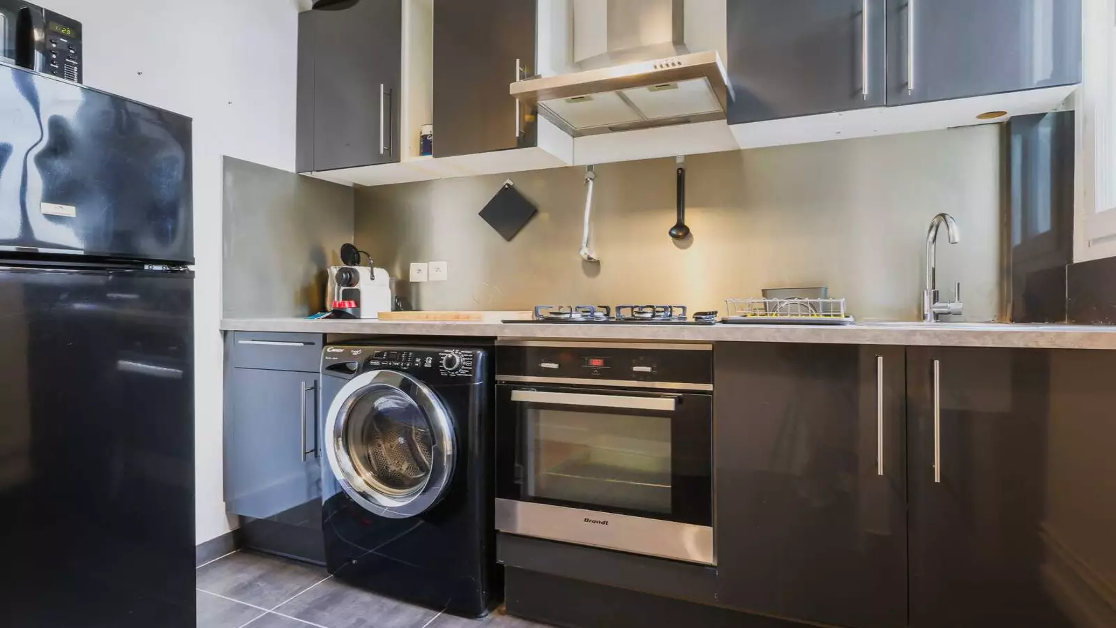 Flat Rue du Faubourg Saint-Denis in Paris