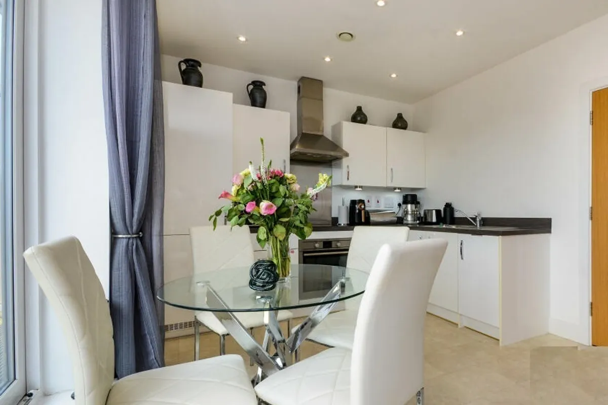 Flat Croxley Road in Dacorum