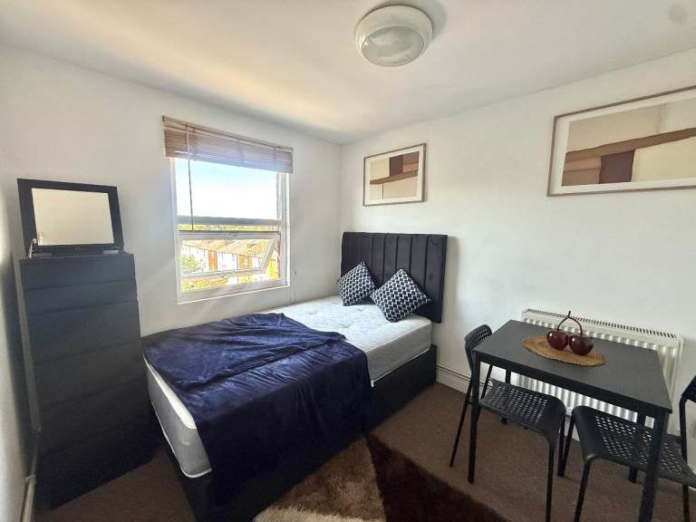 Flat George Street in Reading