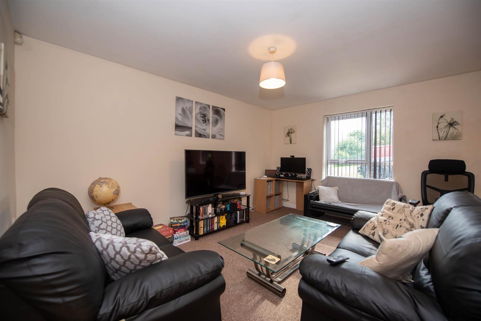 Flat Hendon Rise in Nottingham