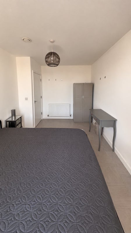 Room Church Hill in Greater London