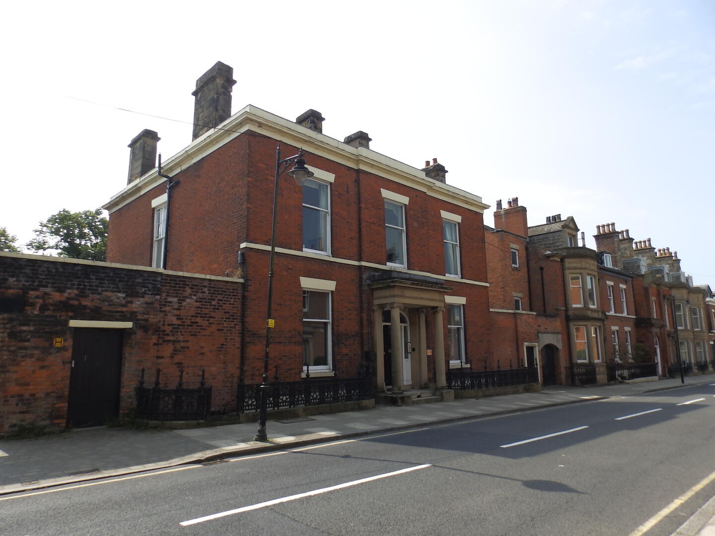 Flat Ribblesdale Place in Preston