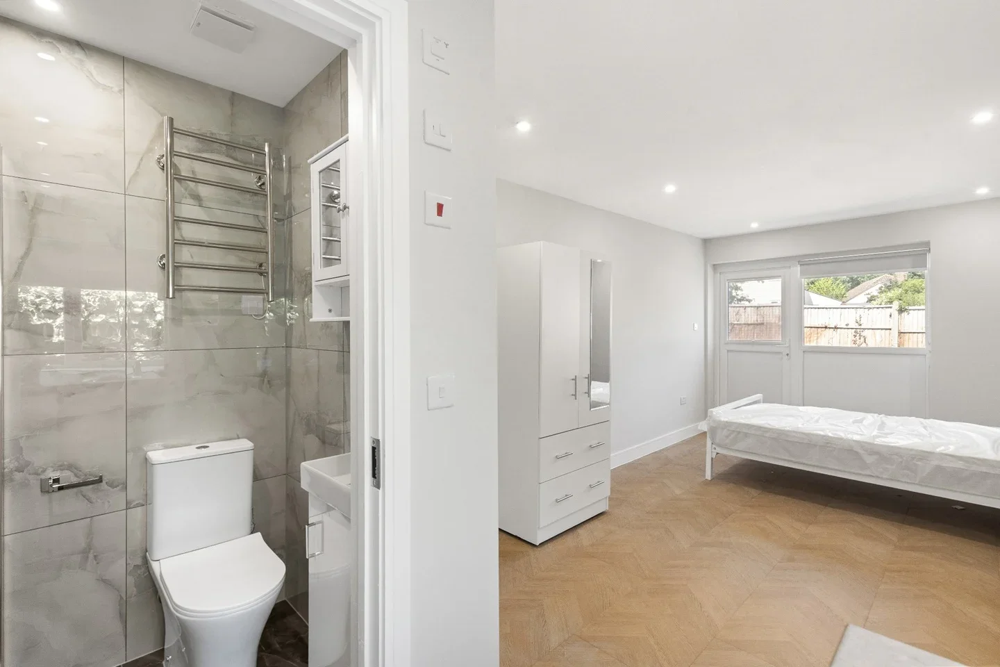 Flat St. Catherines Close in Greater London