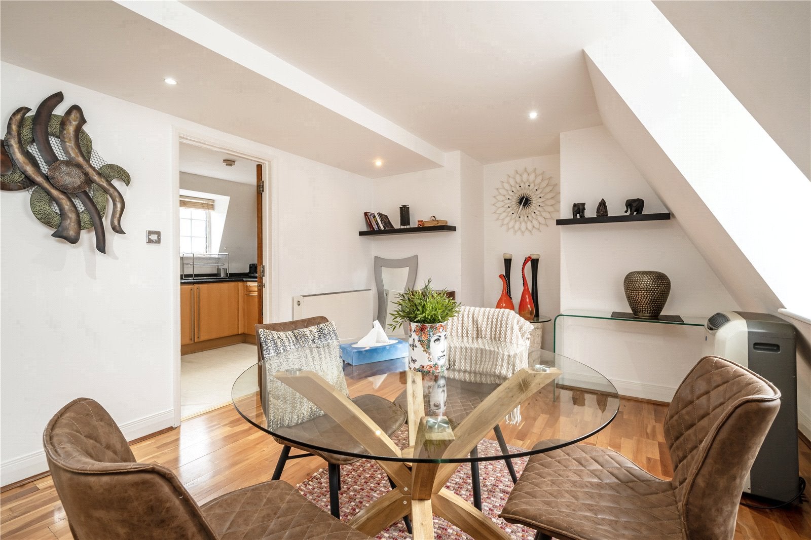 Flat Dorset Street in City of Westminster
