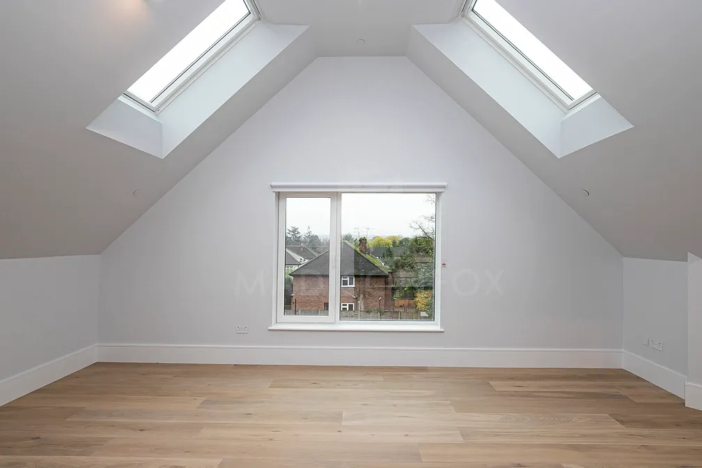 Flat Nafferton Rise in Epping Forest