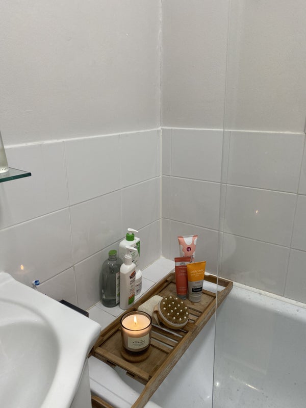 Flat Ladbroke Grove in Greater London
