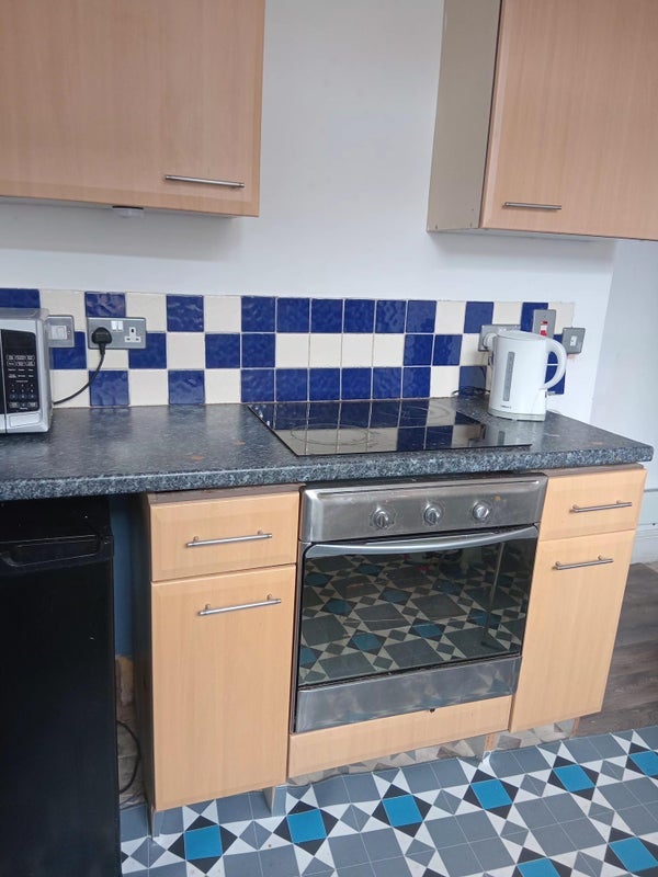 Room Byam Street in Greater London