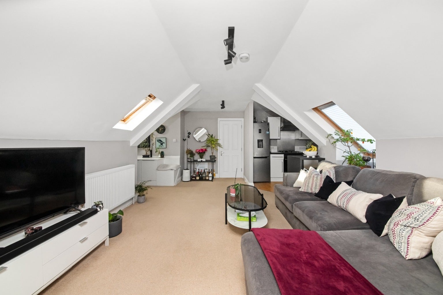 Flat Northampton Road in Greater London