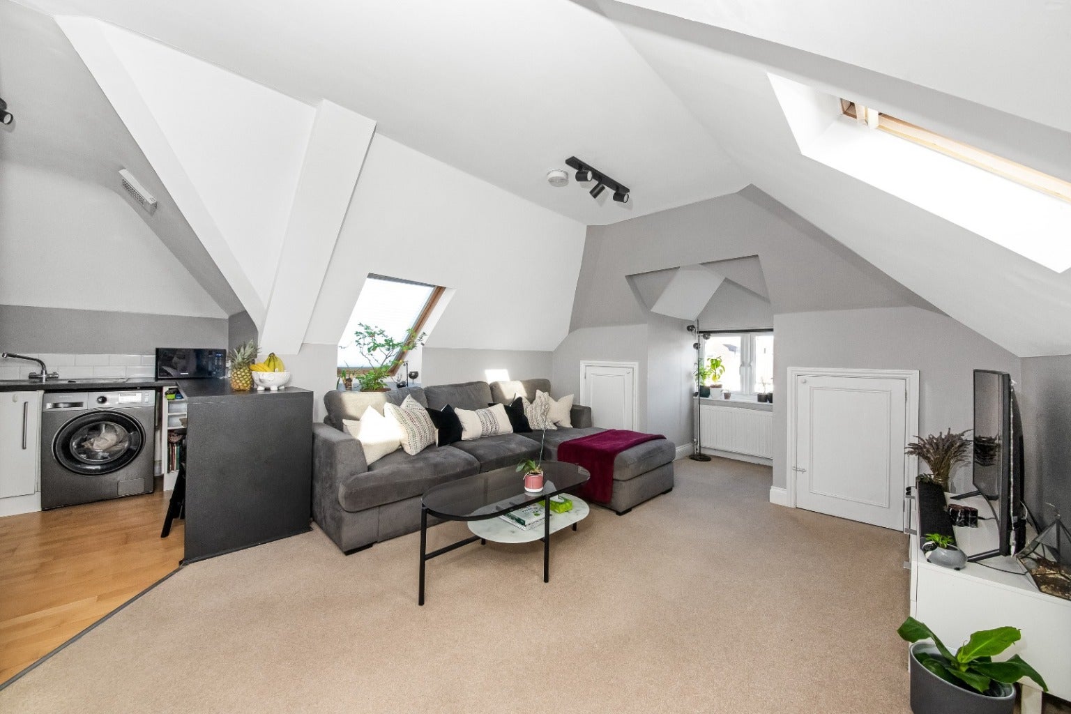 Flat Northampton Road in Greater London