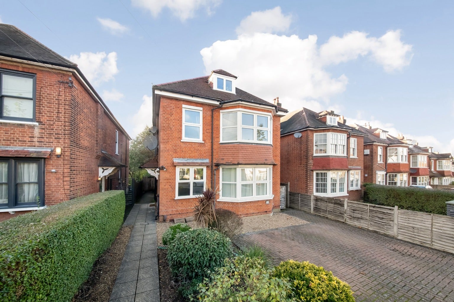 Flat Northampton Road in Greater London
