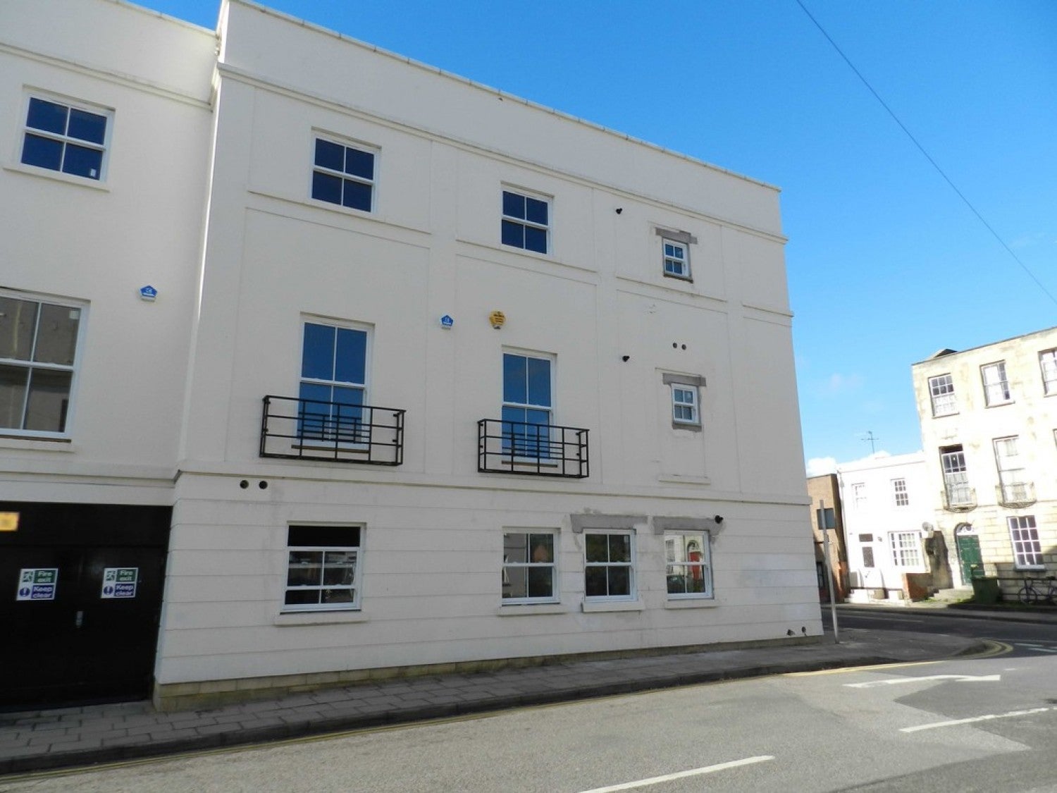 Flat Albion Street in Cheltenham