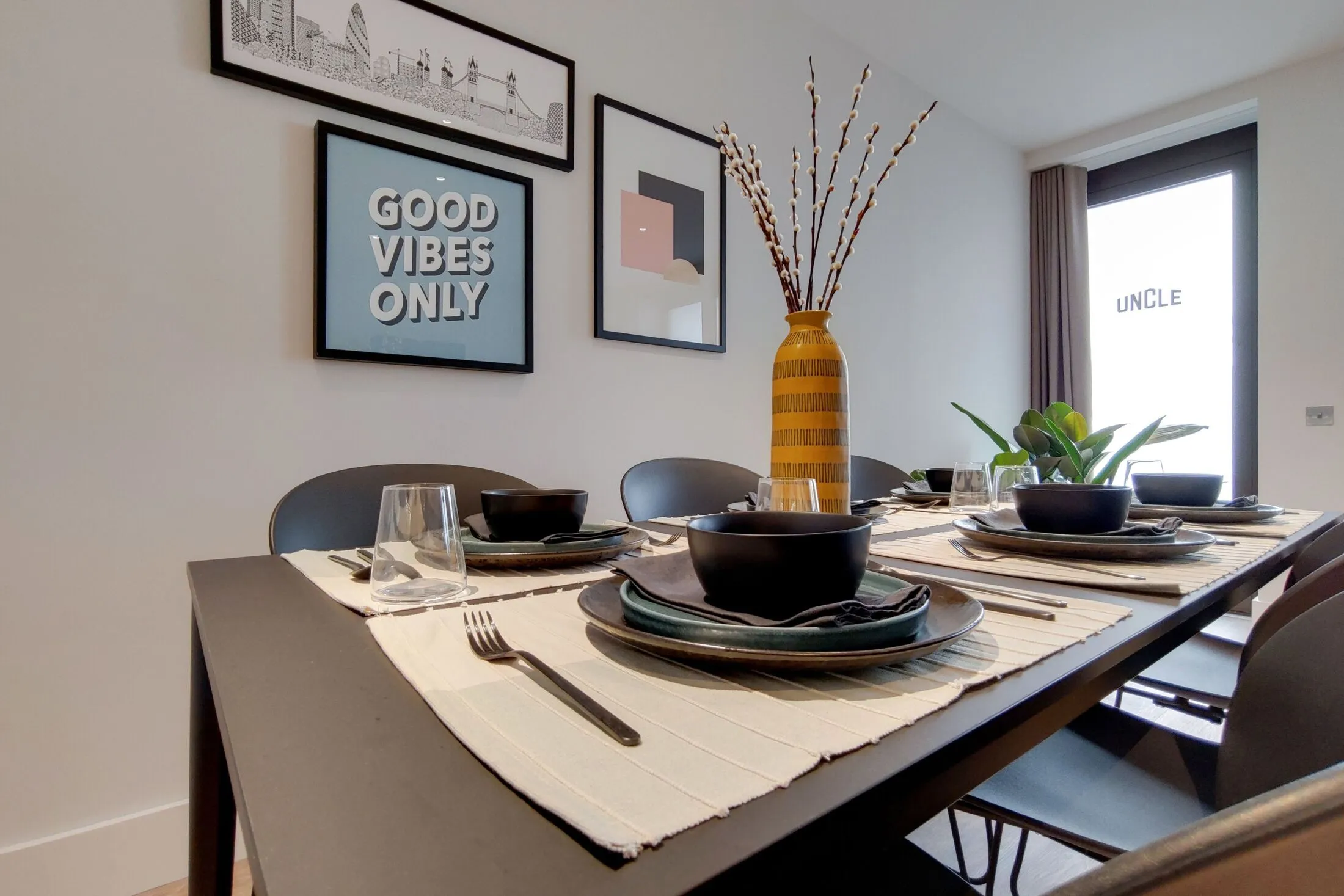 Flat Park Lane in Greater London