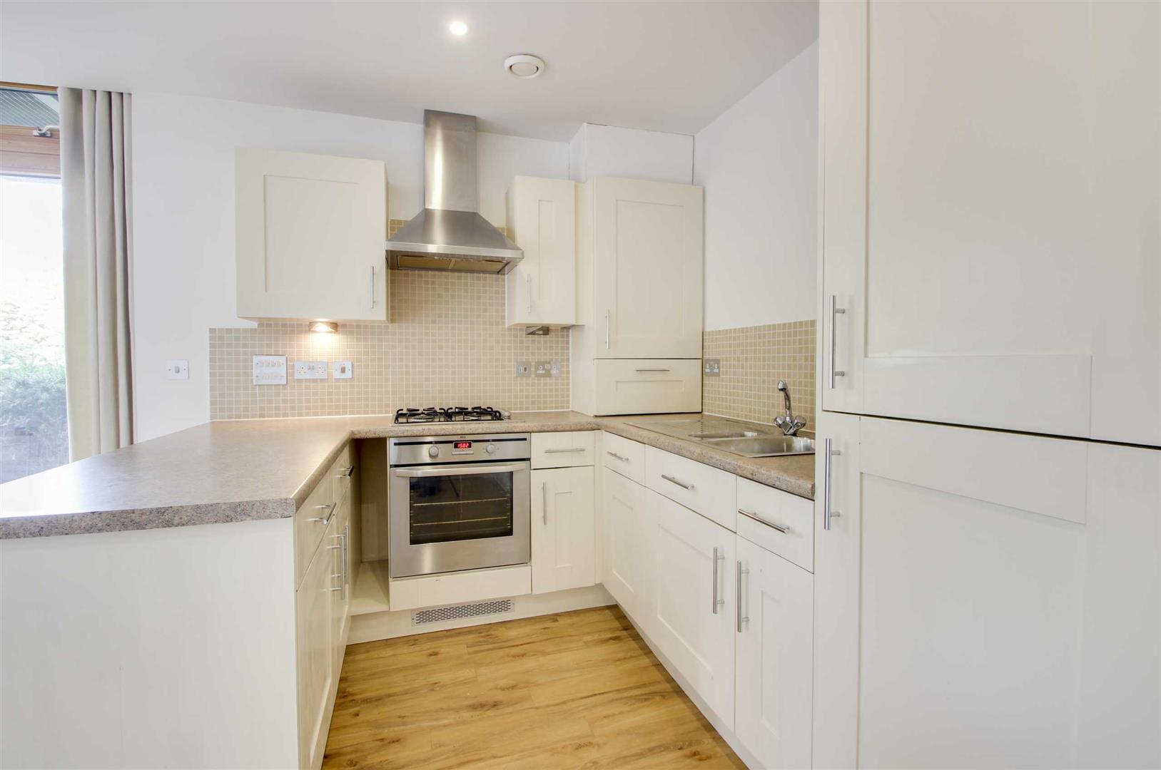 Flat Dalgin Place in Central Milton Keynes