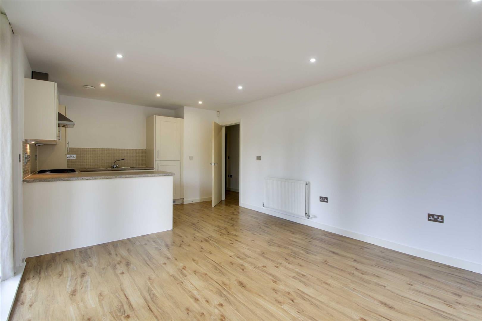Flat Dalgin Place in Central Milton Keynes
