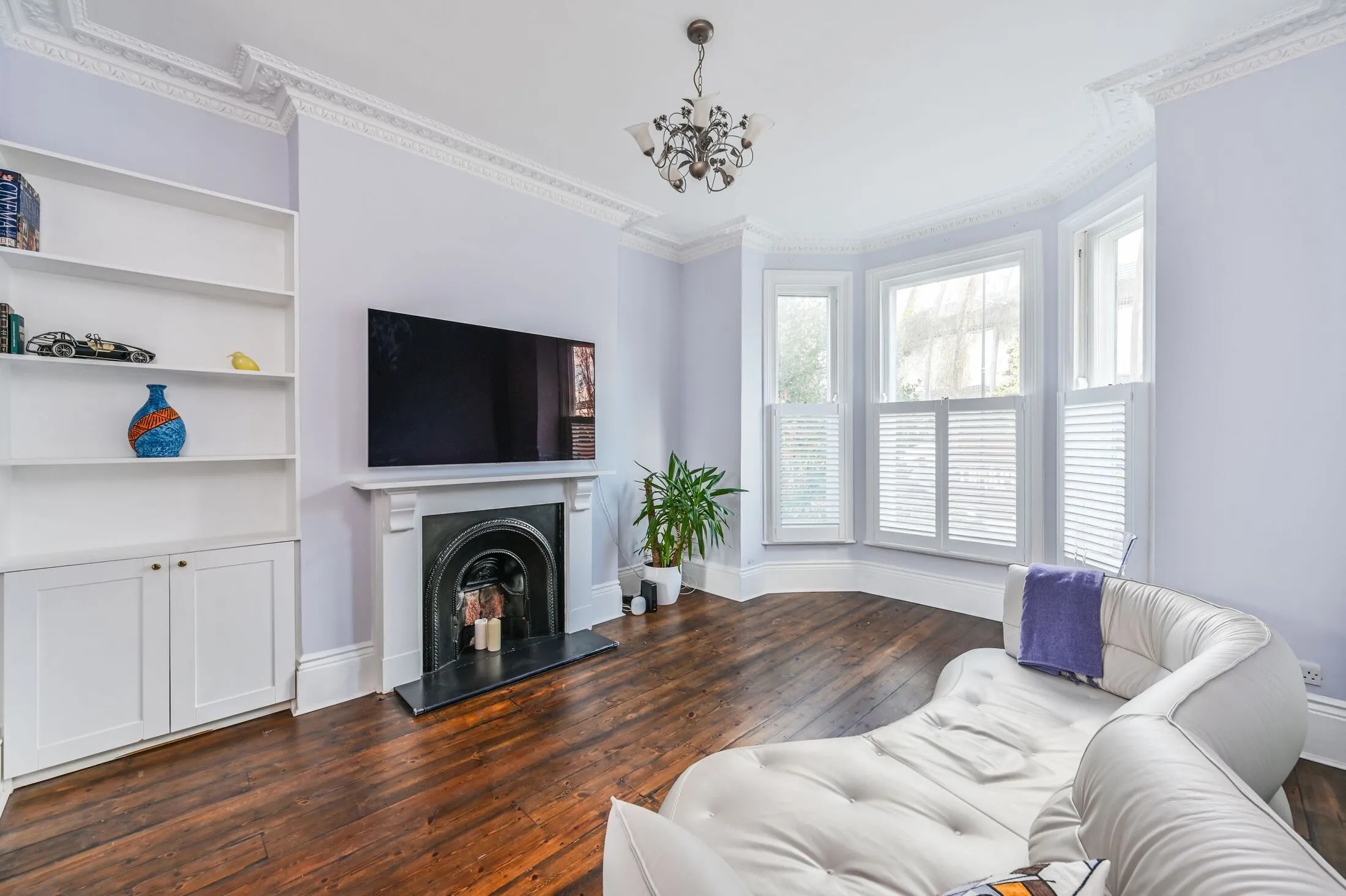 House Kennington Oval in Greater London