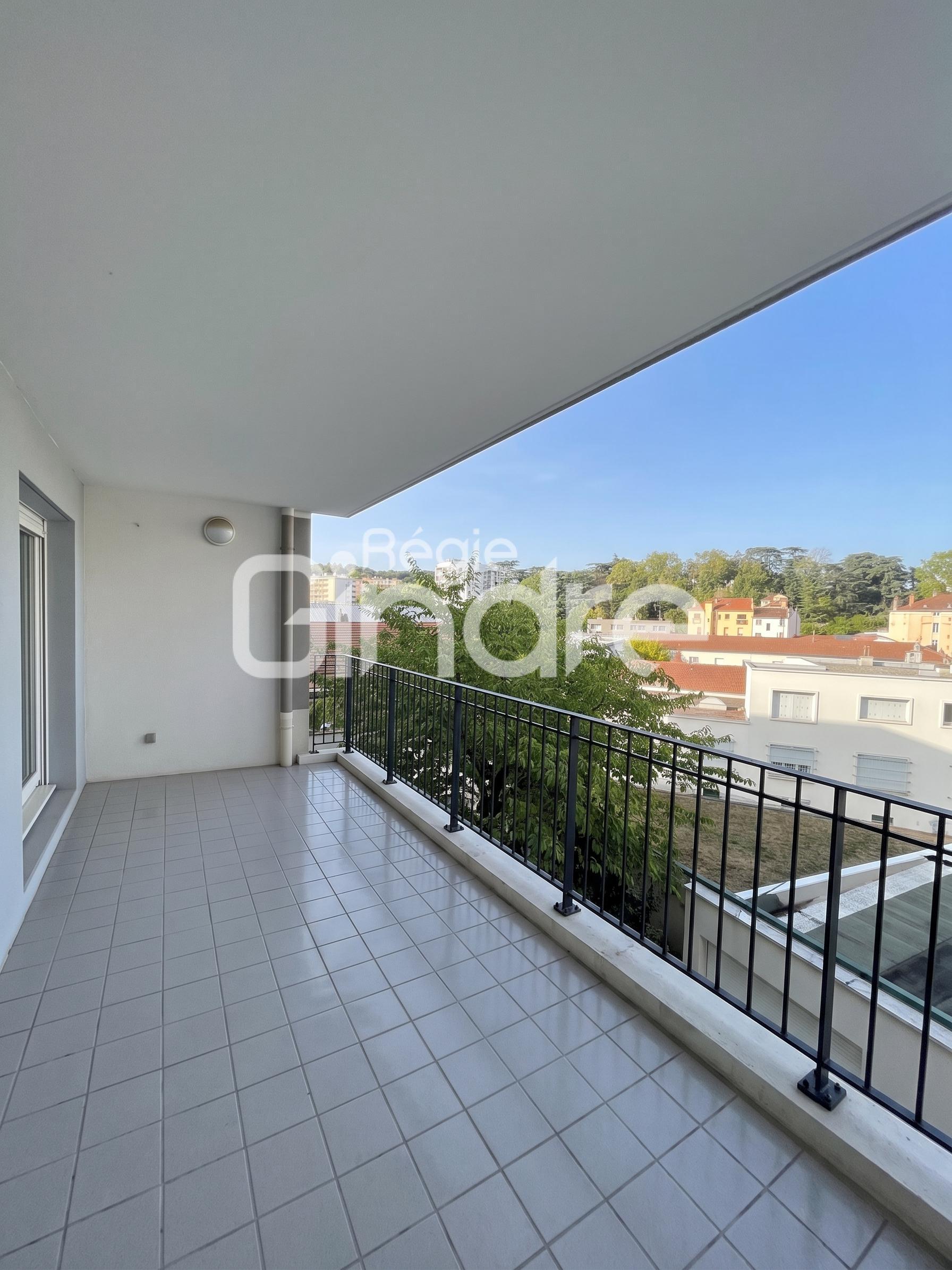 Appartement Rue Narcisse Bertholey à Oullins-Pierre-Bénite