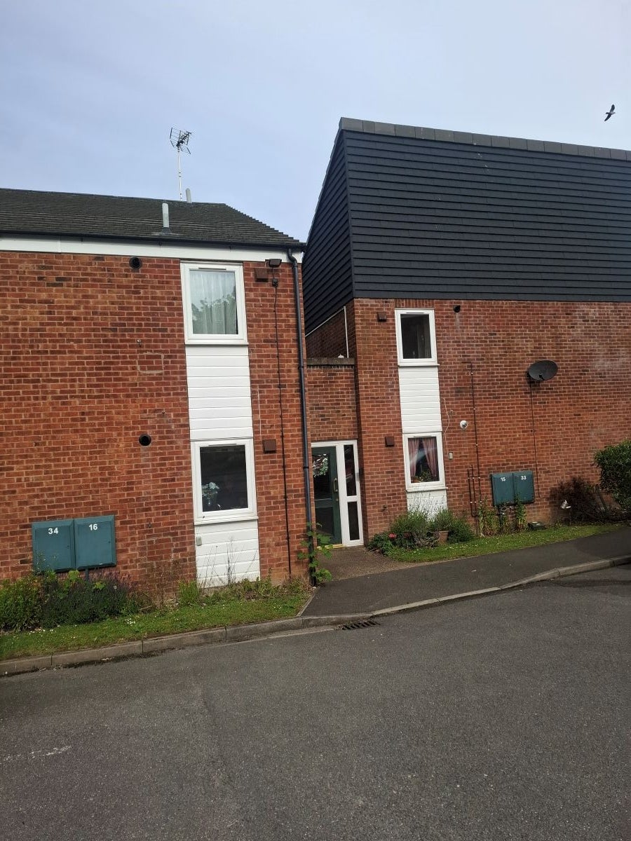 Flat Gibson Close in North Kesteven