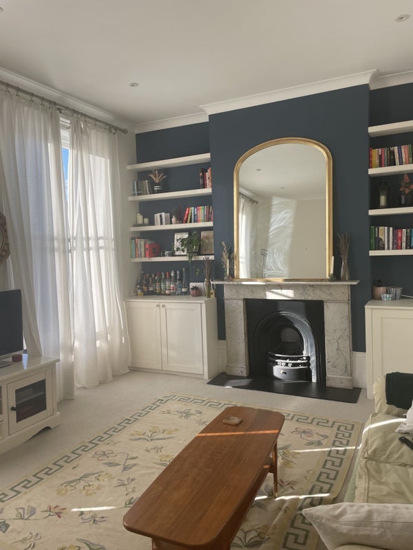 Room Coldharbour Lane in Greater London