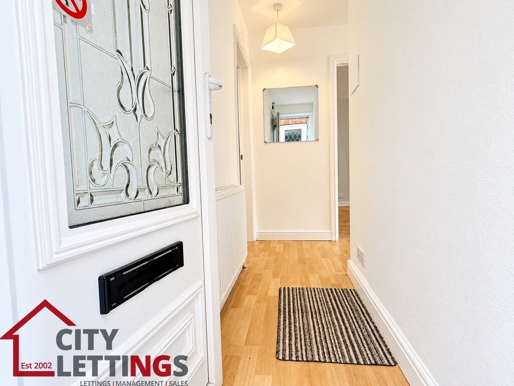 Flat Loscoe Road in Nottingham