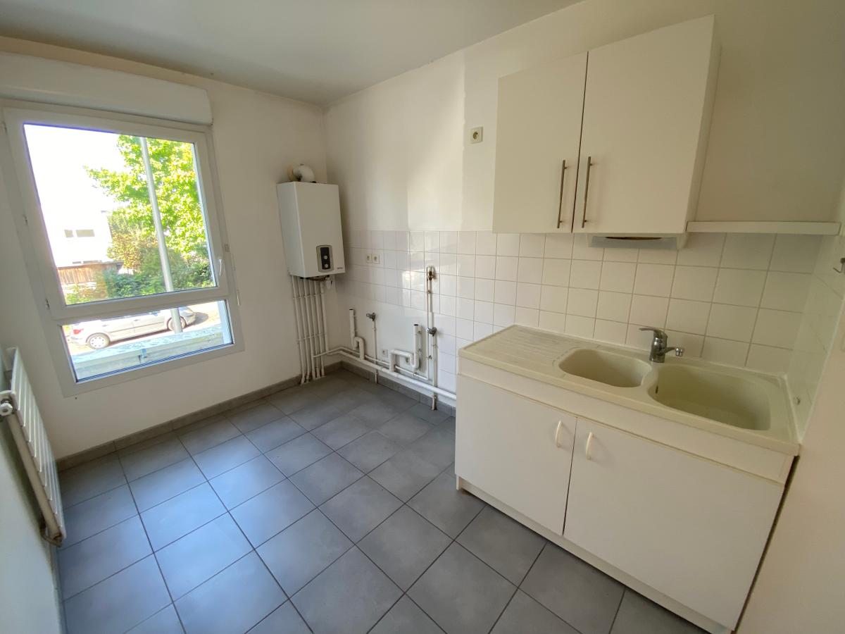 Flat Rue Claude Nougaro in Saint-Jacques-de-la-Lande