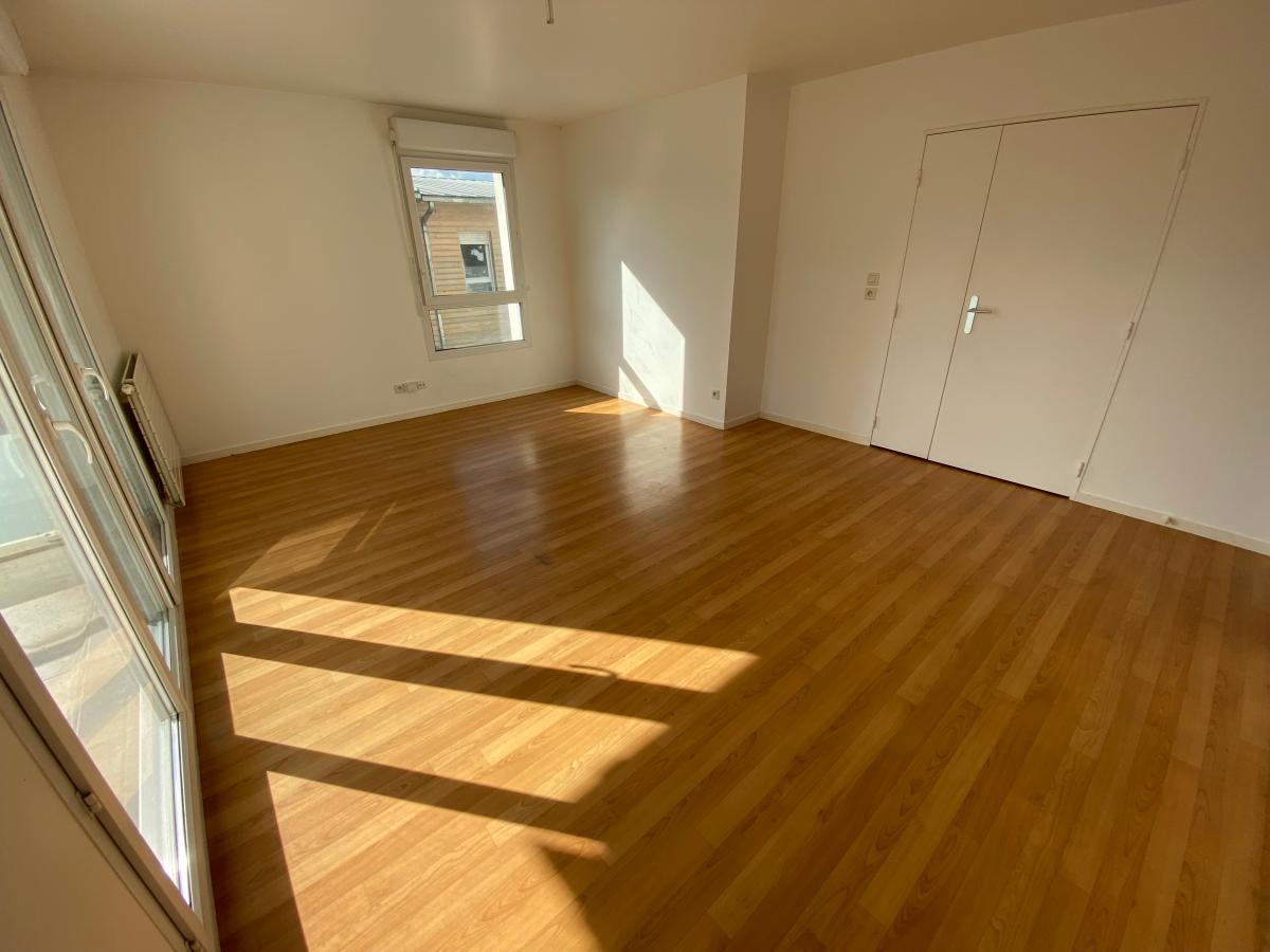 Flat Rue Claude Nougaro in Saint-Jacques-de-la-Lande