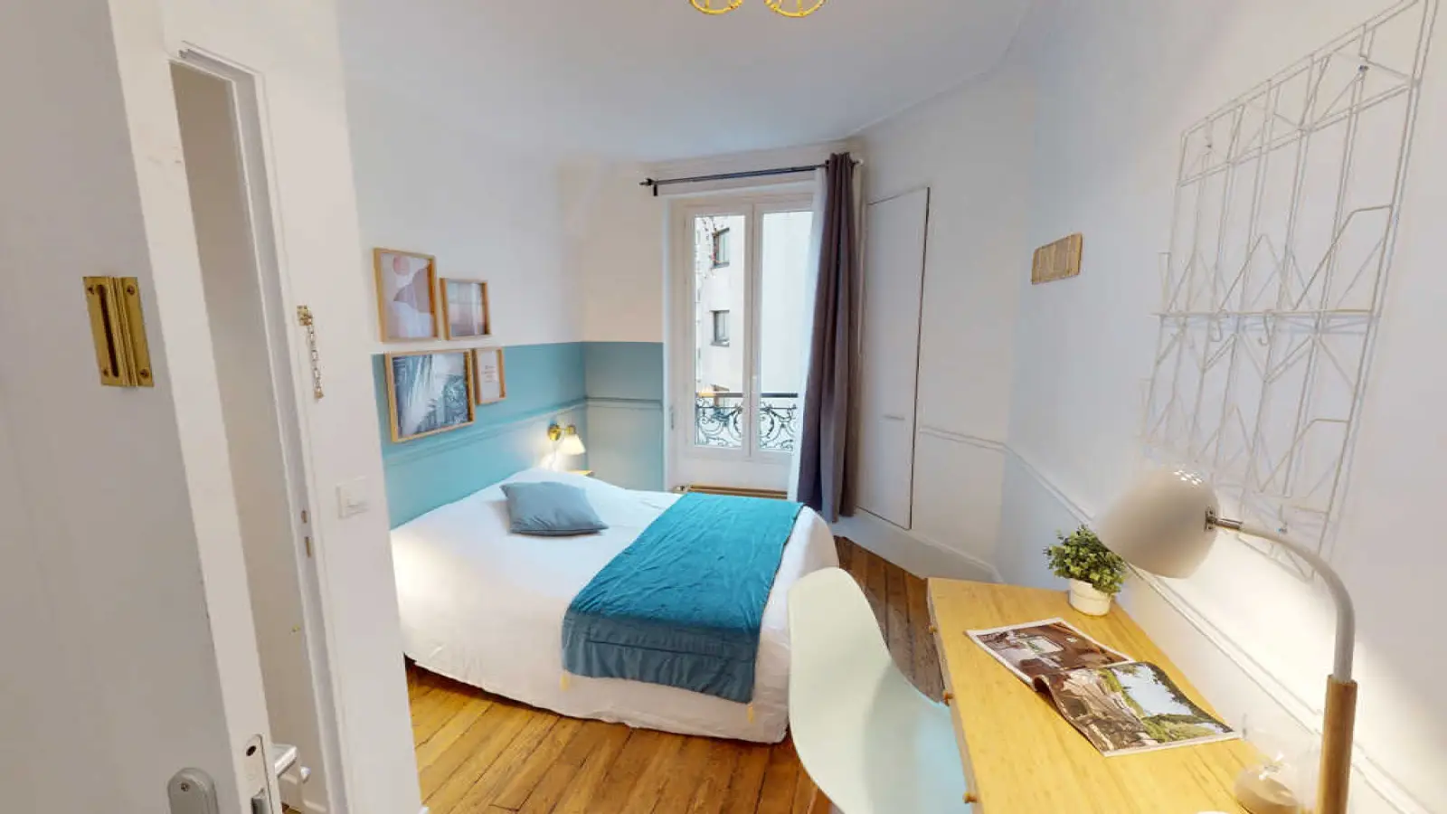 Room Rue de Passy in Paris