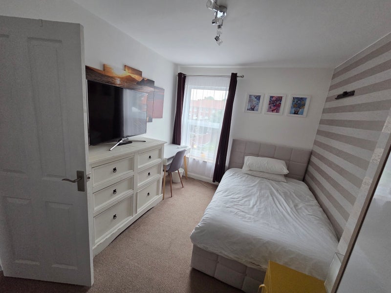 Room Central Road in East Suffolk