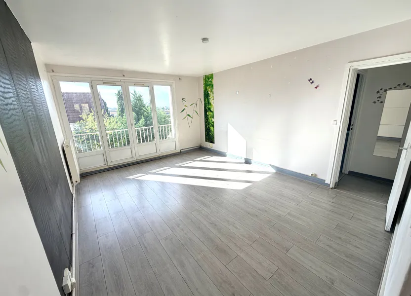 Appartement Rue des Anciens Combattants d'Afrique du Nord à Rosny-sous-Bois