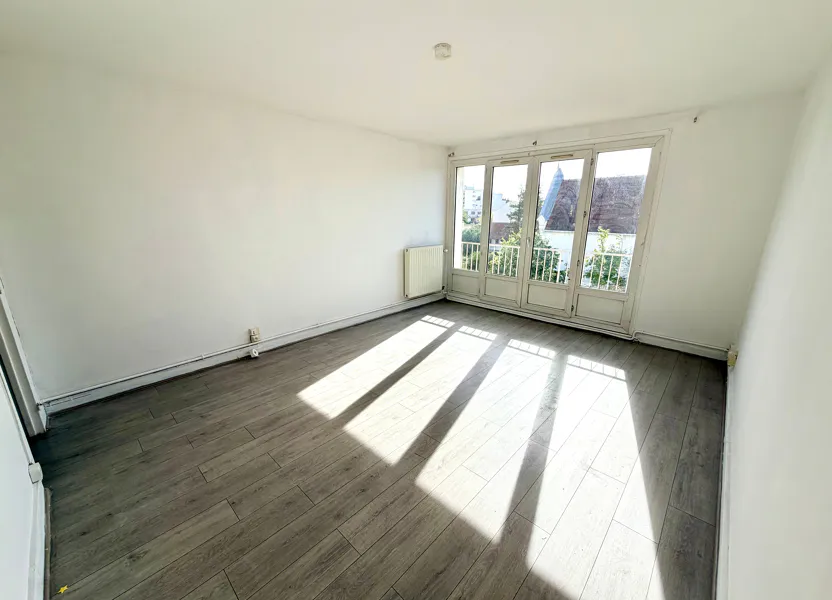 Appartement Rue des Anciens Combattants d'Afrique du Nord à Rosny-sous-Bois