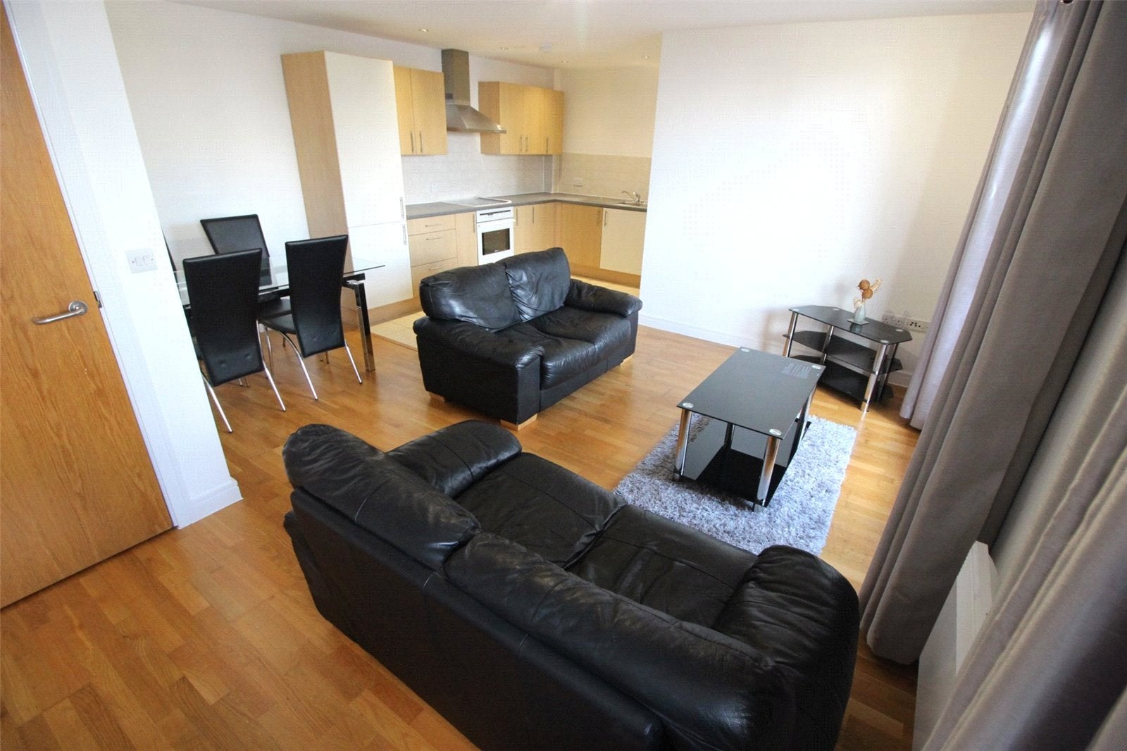 Flat Dyche Street in Manchester