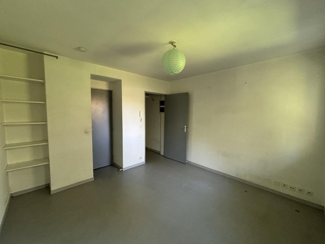 Flat Rue Xavier Grall in Rennes