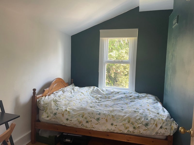 Room Norwood Road in Greater London