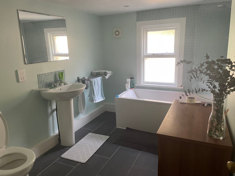 Room Norwood Road in Greater London