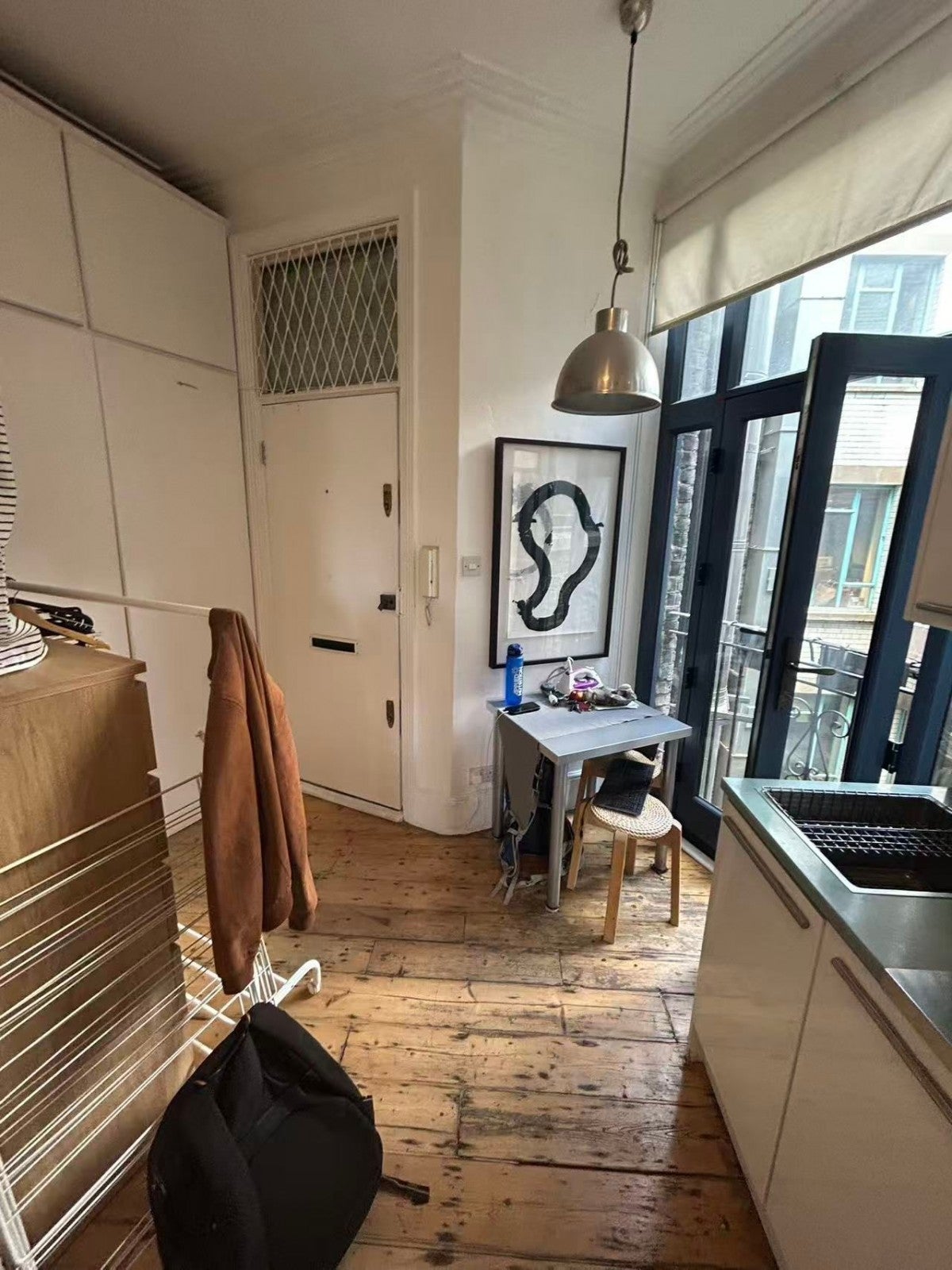 Flat Denmark Street in Greater London