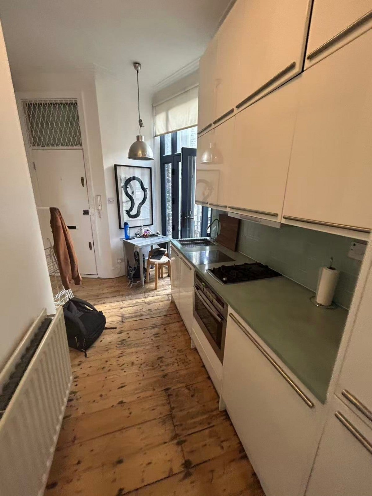 Flat Denmark Street in Greater London