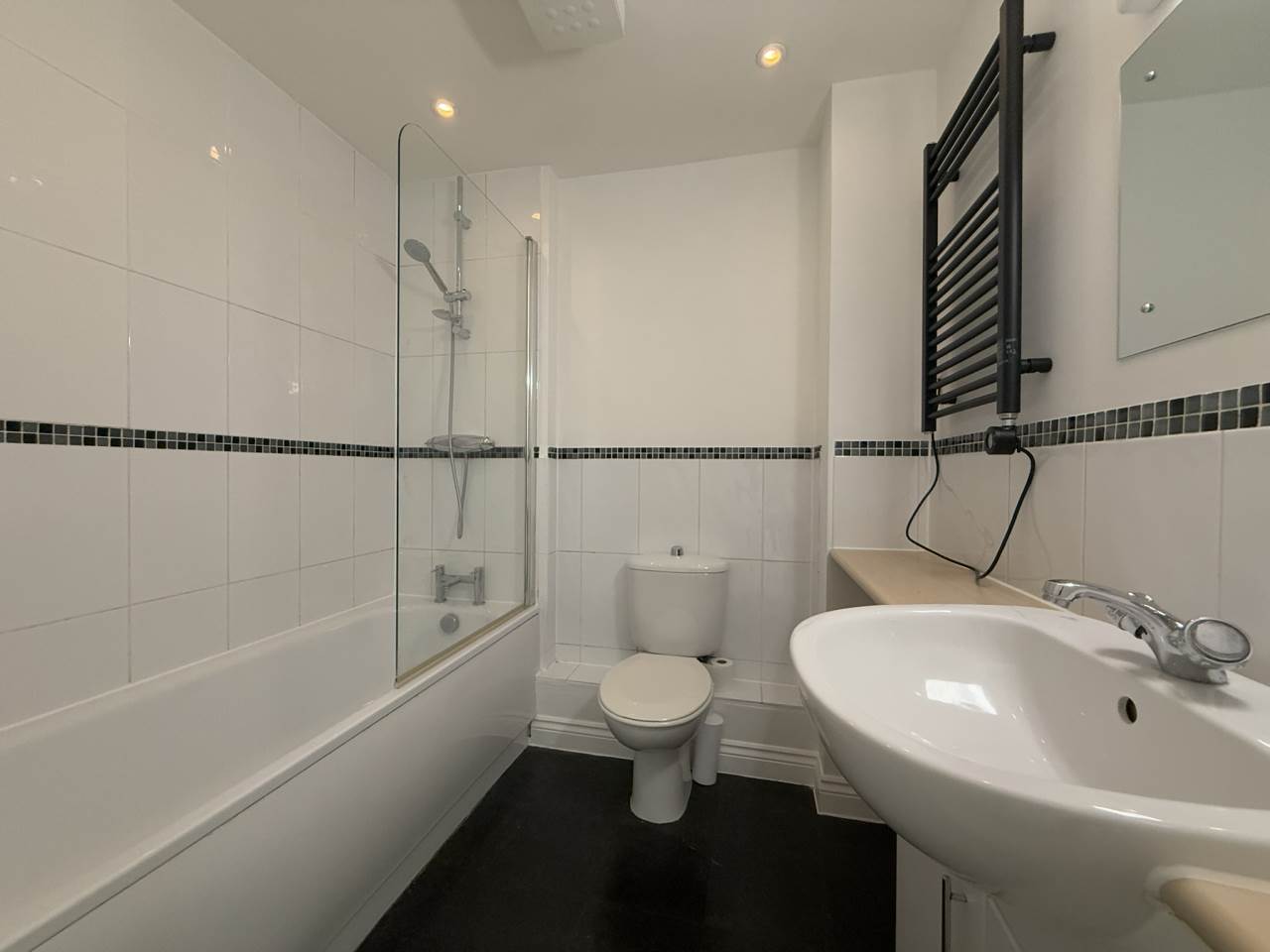Flat Addison Road in Tunbridge Wells