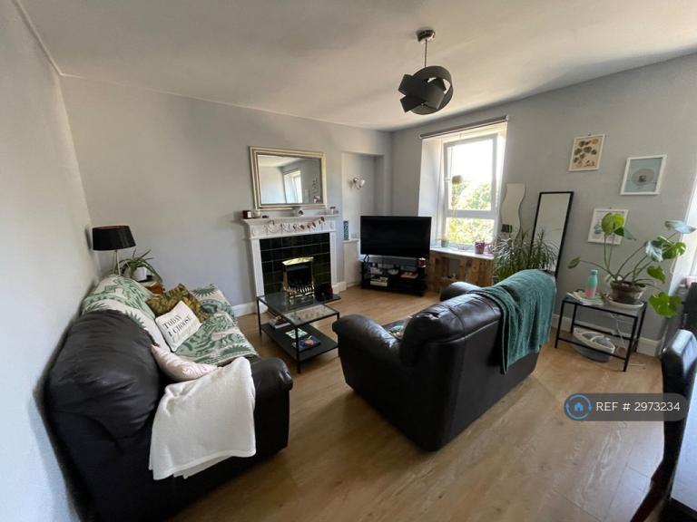 Flat Seafield Lane in Dundee